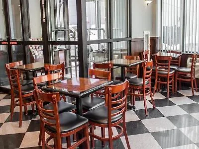 Quality Inn Long Island City - Queensboro Bridge New York Hotel