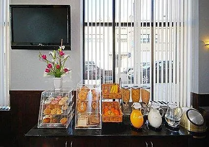Quality Inn Long Island City - Queensboro Bridge New York 3*,
